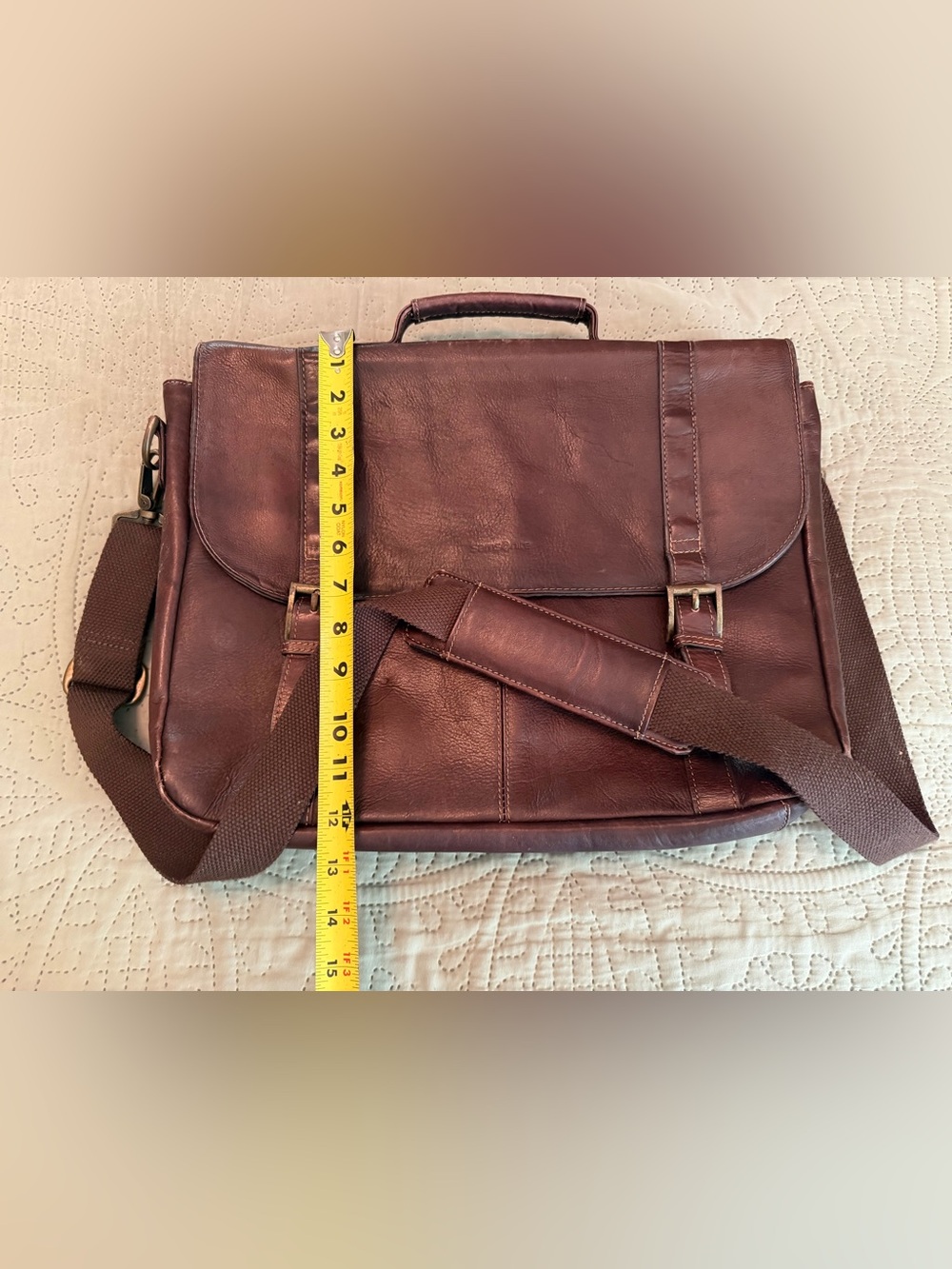 Classic Brown Leather Messenger Bag - Picture 2 of 7